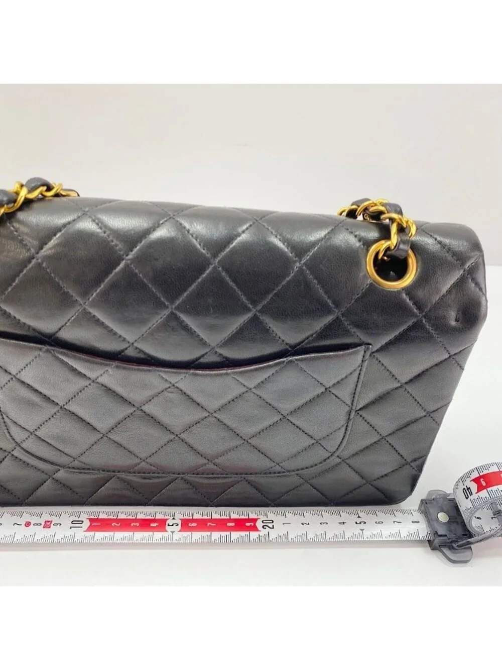 Chanel Shoulder Bag Quilted 25